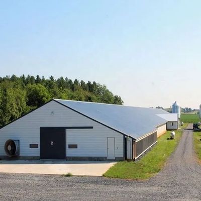 Prefabrykacja jednopiętrowych konstrukcji stalowych do budynków magazynowych