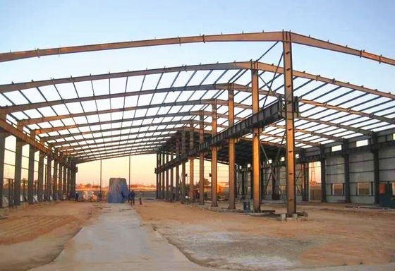 Duże konstrukcje stalowe Warsztaty Prefabrykowane budynki warsztatowe z dźwigiem