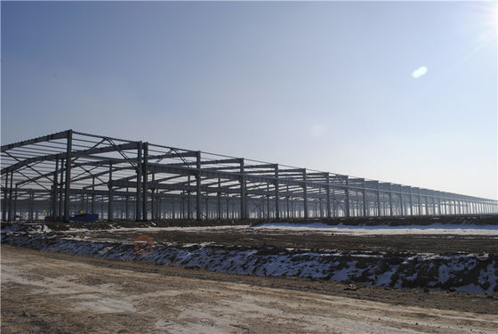 Hala stalowa prefabrykowana Park Przemysłowy 200000m2