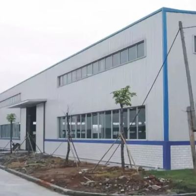 Silna konstrukcja stalowa przemysłowa Budynek magazynowy Metalowe galwanizowane ramy portalowe