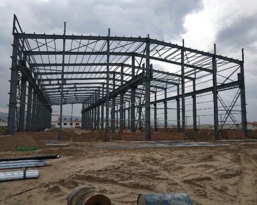 Przemysłowa prefabrykowana konstrukcja ze stali lekkiej Budowla magazynu H Sekcja Budowa Produkowana w Chinach