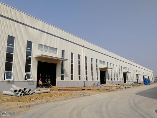 Budowa konstrukcji metalowo- stalowych Prefabrykacja dużych przedziałów