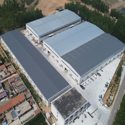 Prefabrykowana konstrukcja stalowa Budowla magazynu Q235B Q355B Materiał