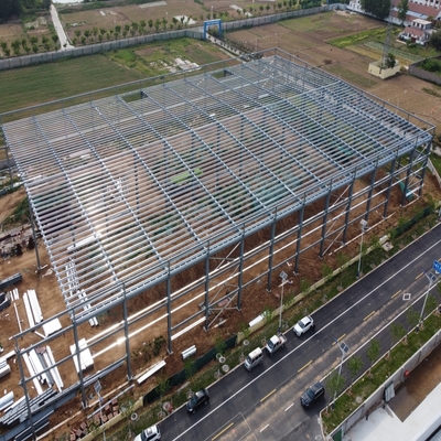 Prefabrykowany magazyn stalowy Q235B Q355B z 50-letnią żywotnością