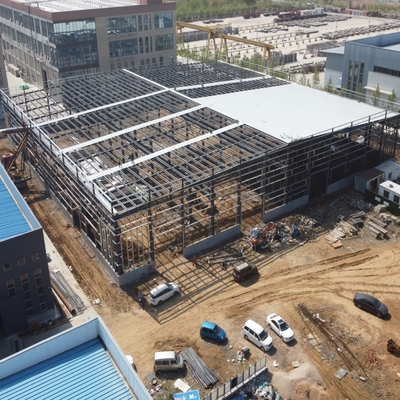 Prefabrykowany budynek magazynu stalowego 100m x 30m Q235B Q355B