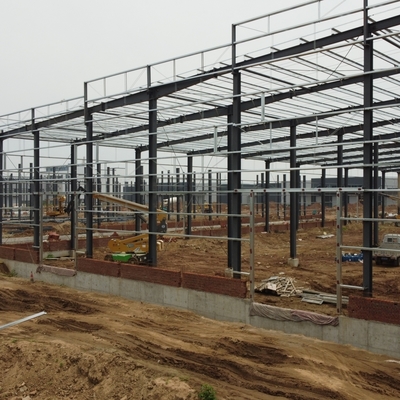 Prefabrykowane składy stalowe dla parków logistycznych