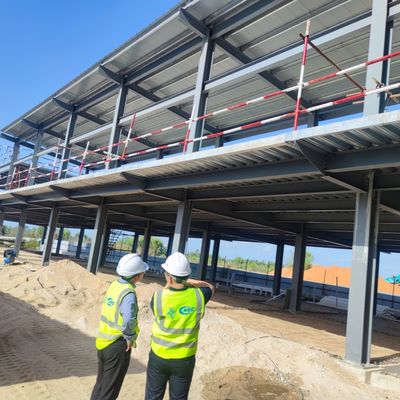 Malowane prefabrykowane budynki hotelowe ze stali dla projektów kurortów