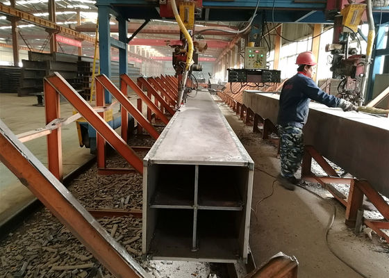 Stalowe słupy konstrukcyjne z belek skrzynkowych Q235B Q355B ASTM A36